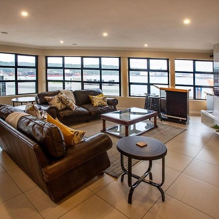 Stay At The Point - Peaceful Plentiful Penthouse Durban Esterno foto
