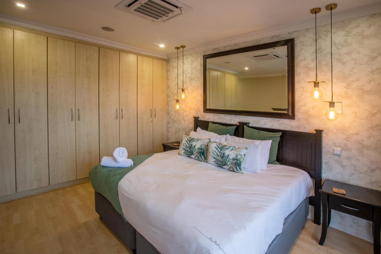 Stay At The Point - Peaceful Plentiful Penthouse Durban Esterno foto
